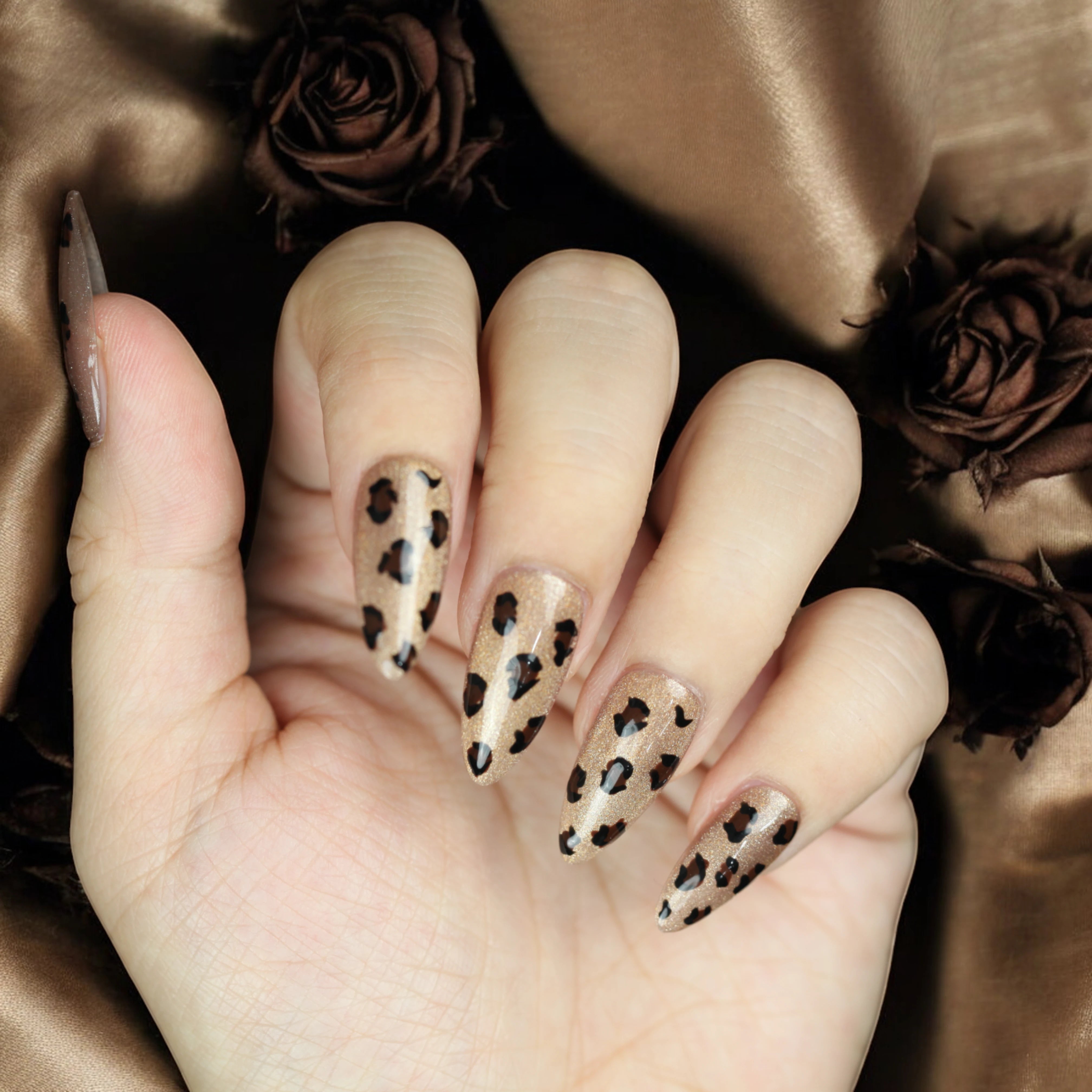 Wild Leopard Luxe - Dress For Nails - Press On Nails