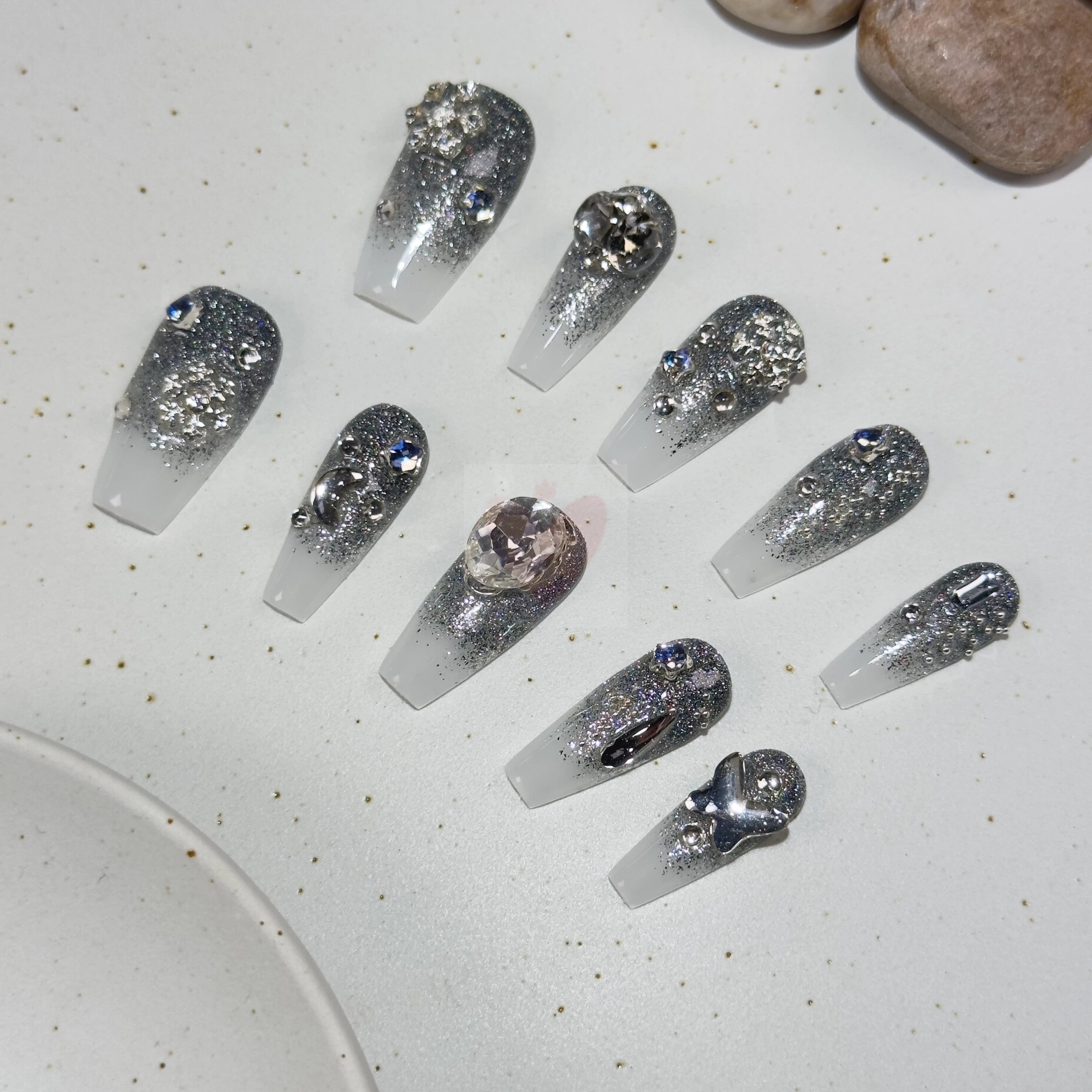 Cosmic Flutter - Dress For Nails - Press On Nails