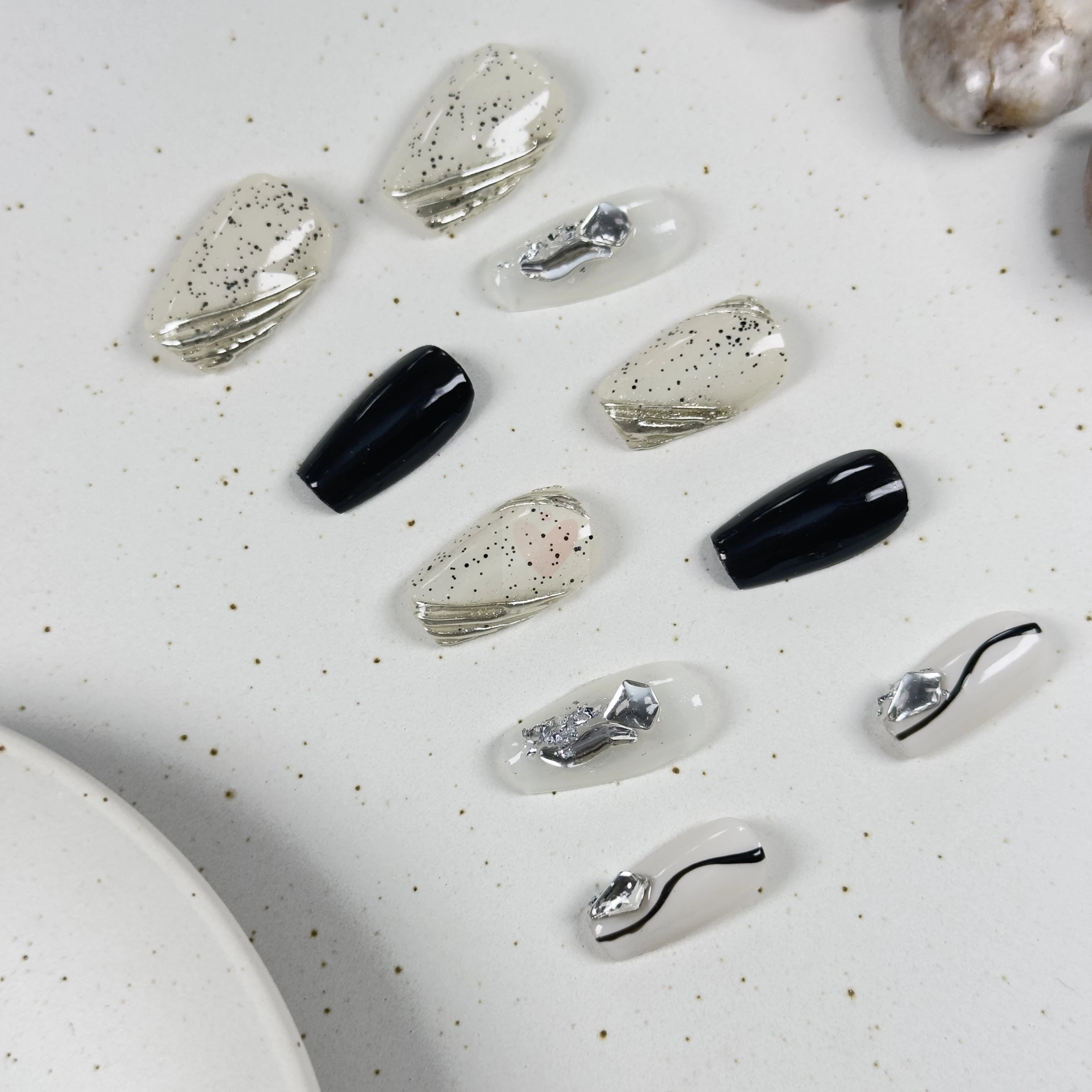 Silver Noir - Dress For Nails - Press On Nails