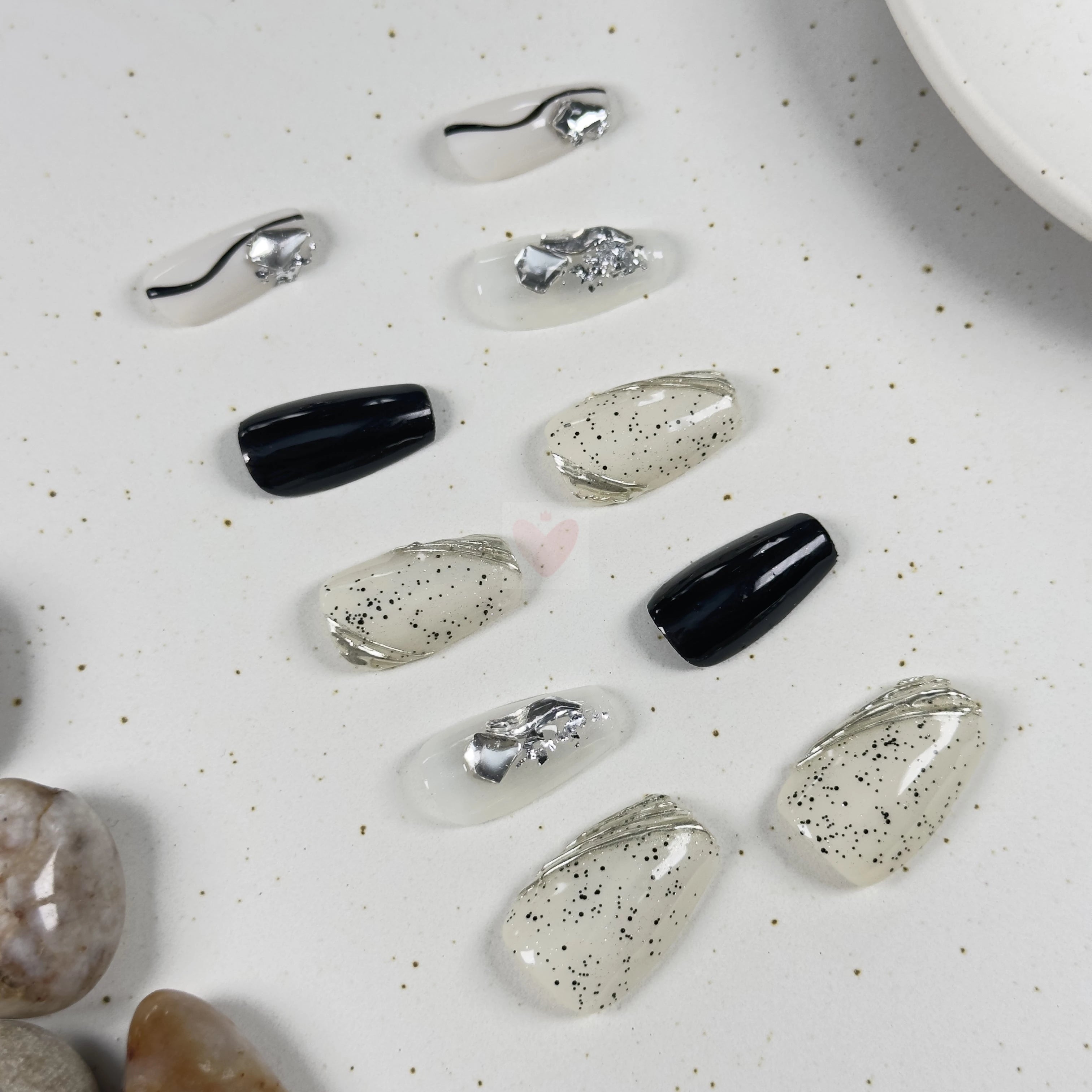 Silver Noir - Dress For Nails - Press On Nails