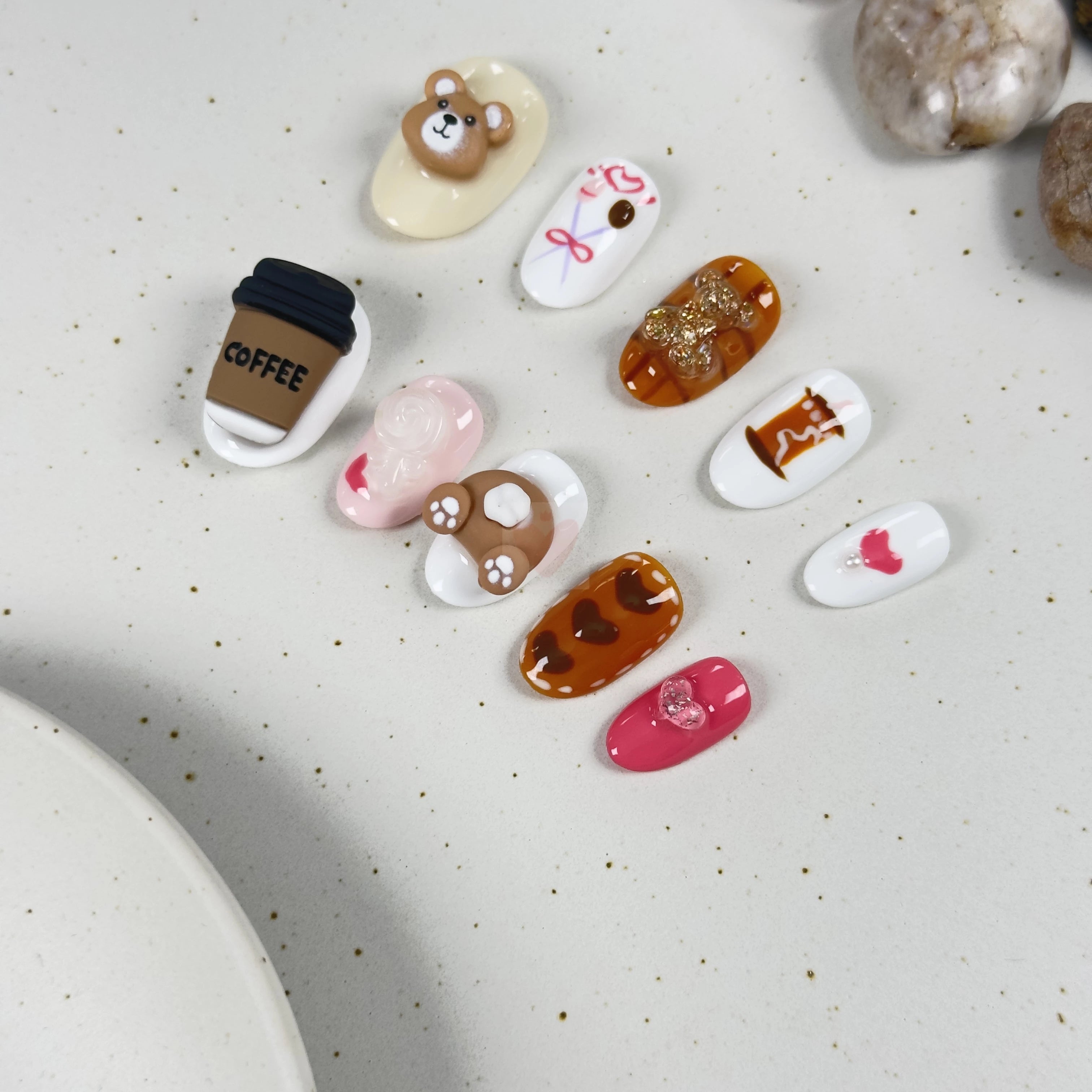 Sweet Bear Hug - Dress For Nails - Press On Nails