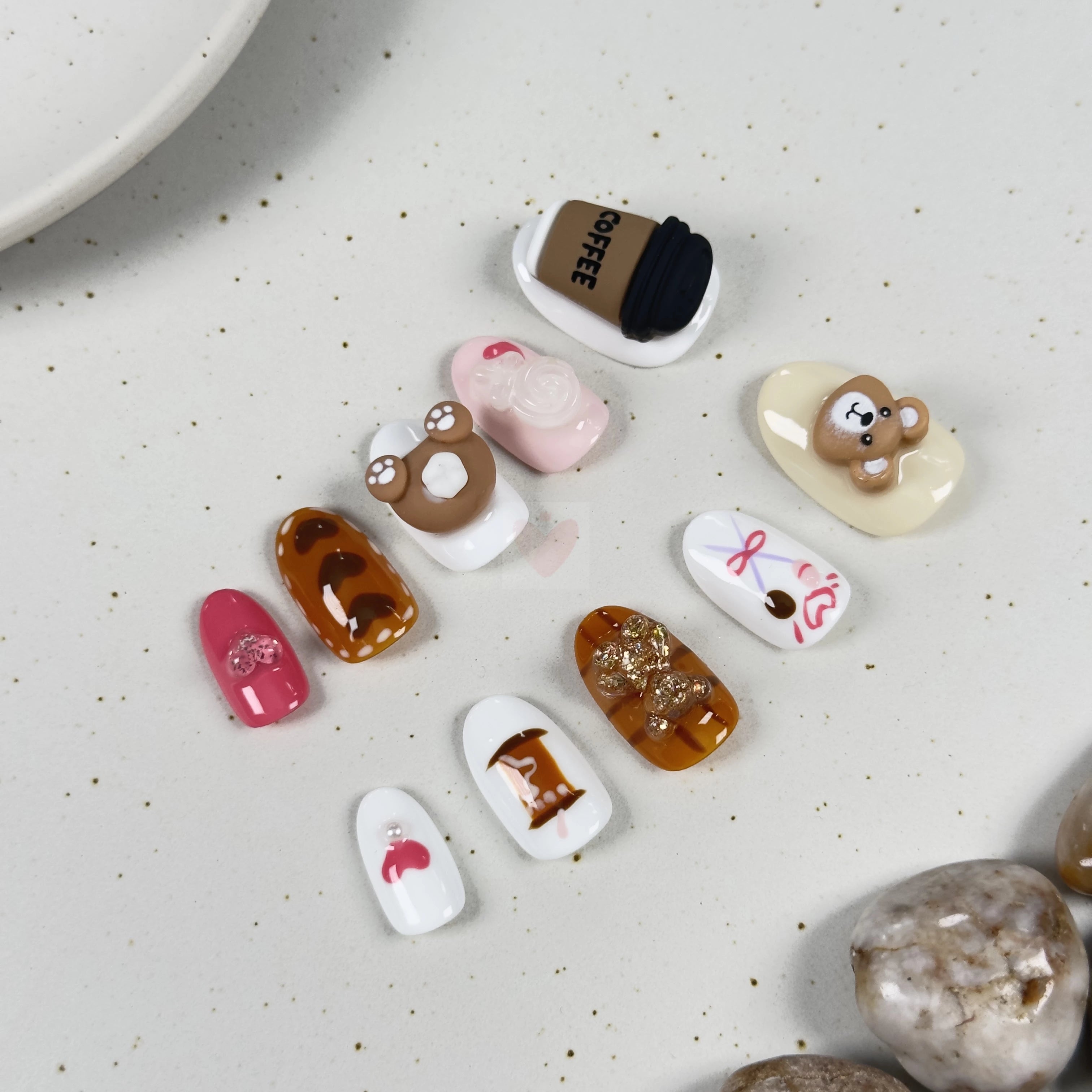 Sweet Bear Hug - Dress For Nails - Press On Nails