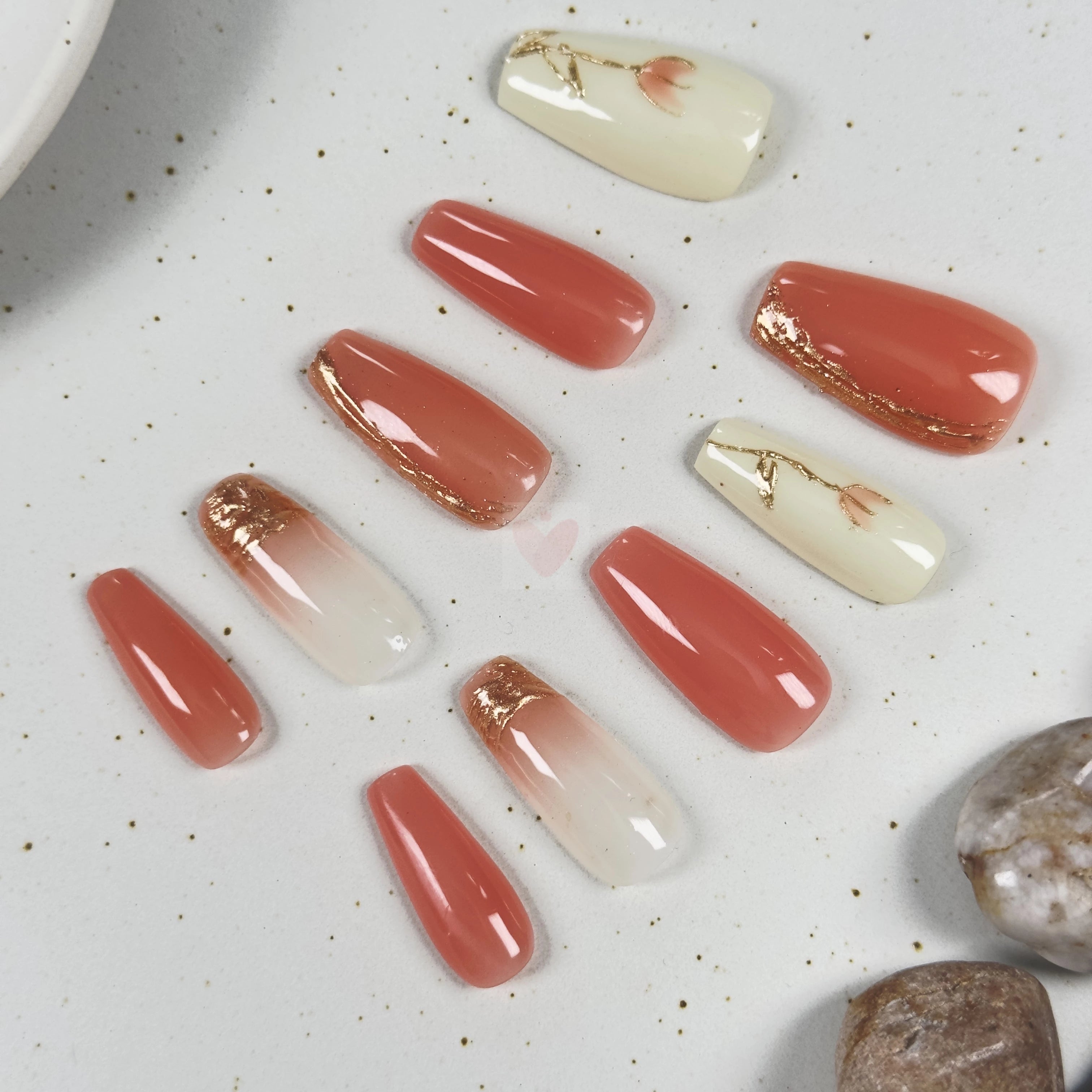 Golden Tulip Bliss - Dress For Nails - Press On Nails