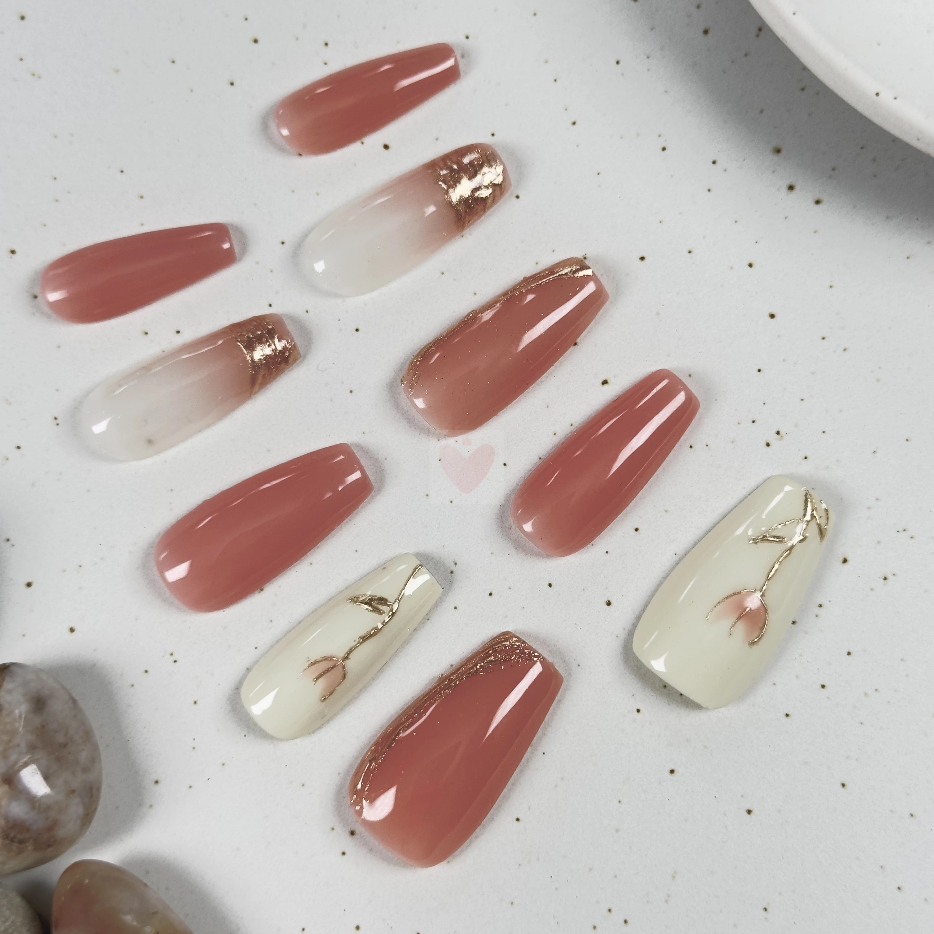 Golden Tulip Bliss - Dress For Nails - Press On Nails