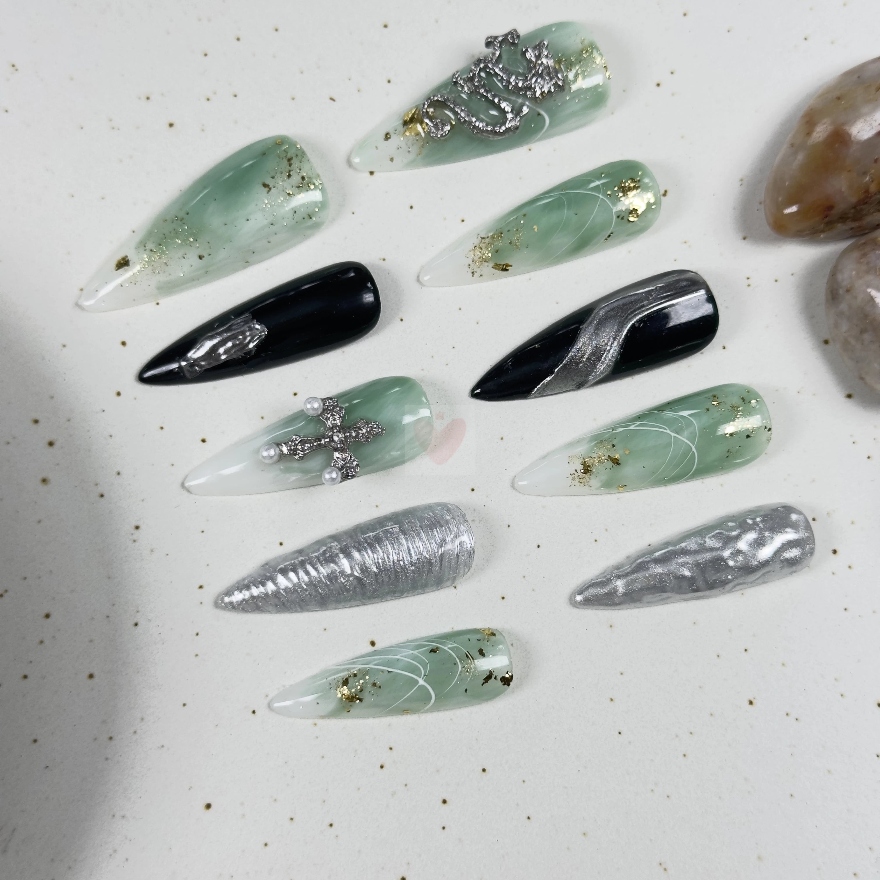 Emerald Enchantment - Dress For Nails - Press On Nails