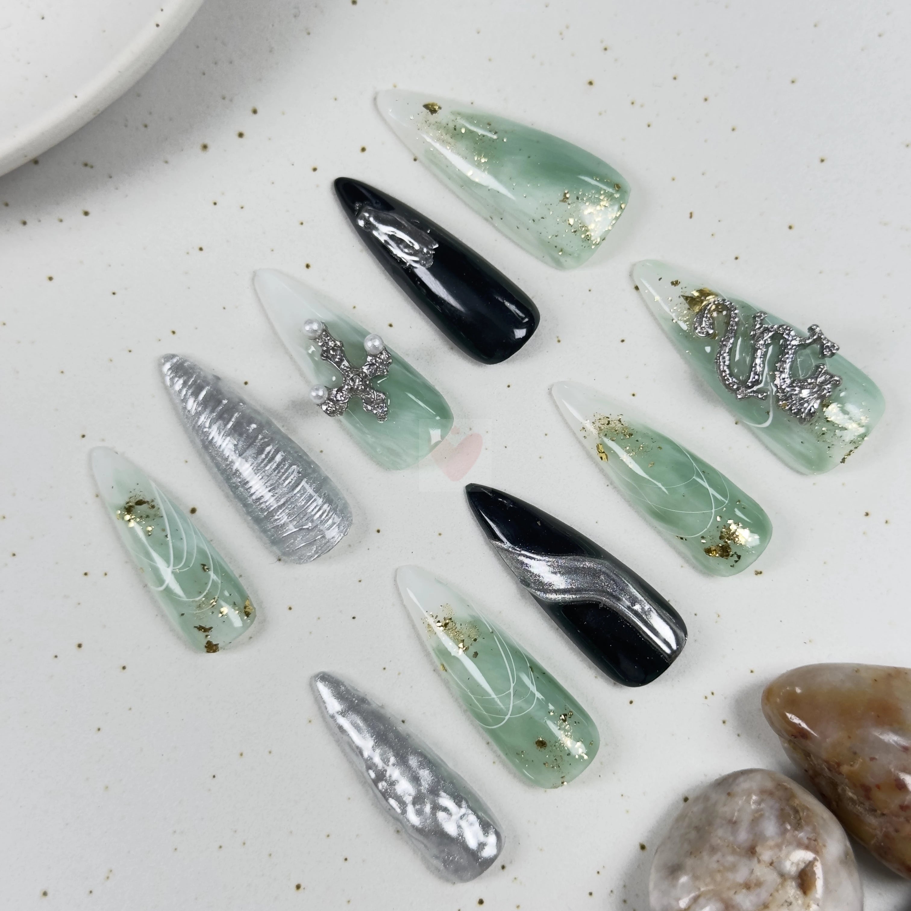 Emerald Enchantment - Dress For Nails - Press On Nails