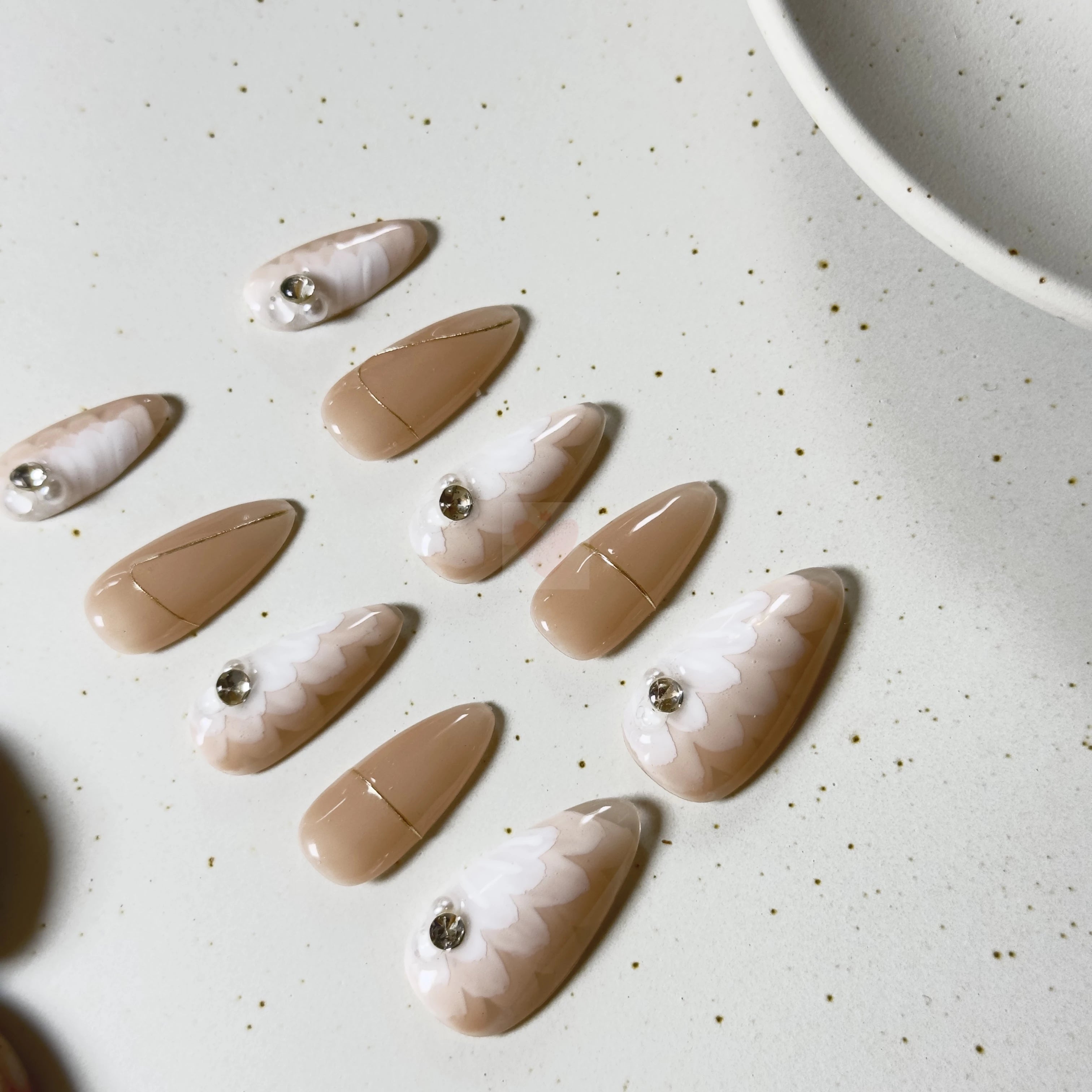 Gilded Feather - Dress For Nails - Press On Nails