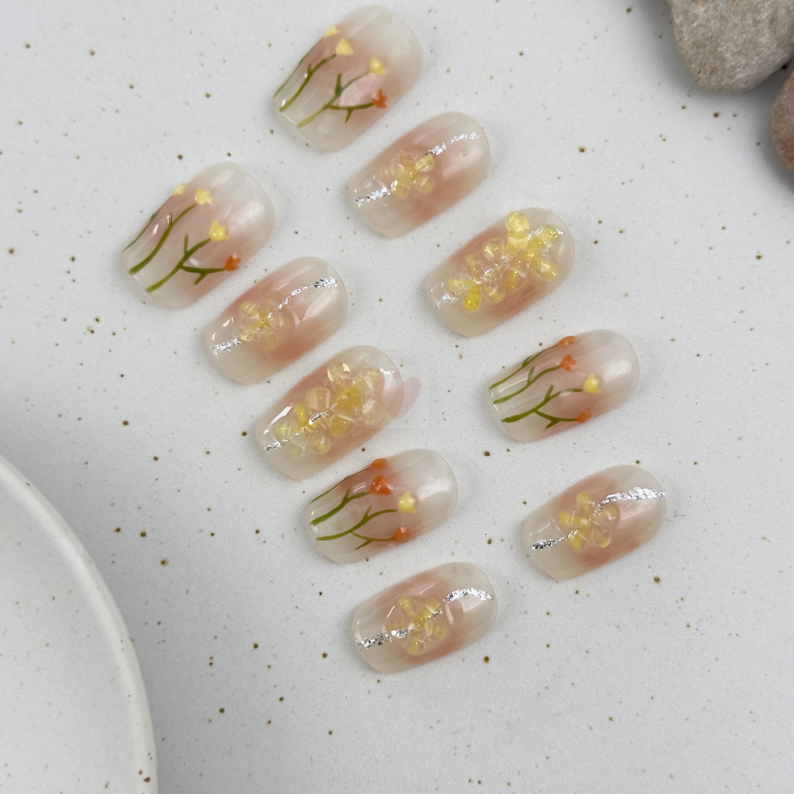 Daffodil Delight - Dress For Nails - Press On Nails