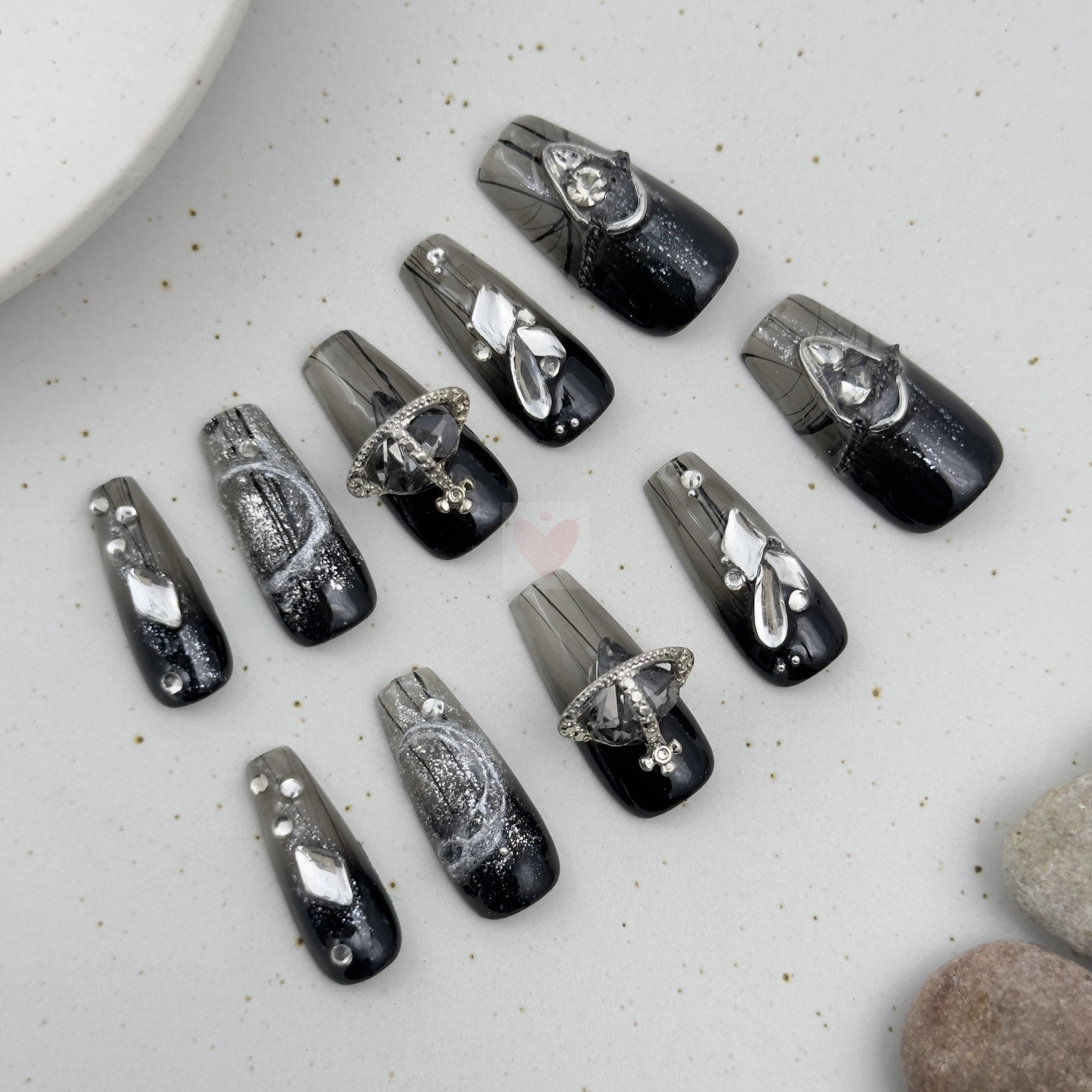 Vivienne Noir - Dress For Nails - Press On Nails