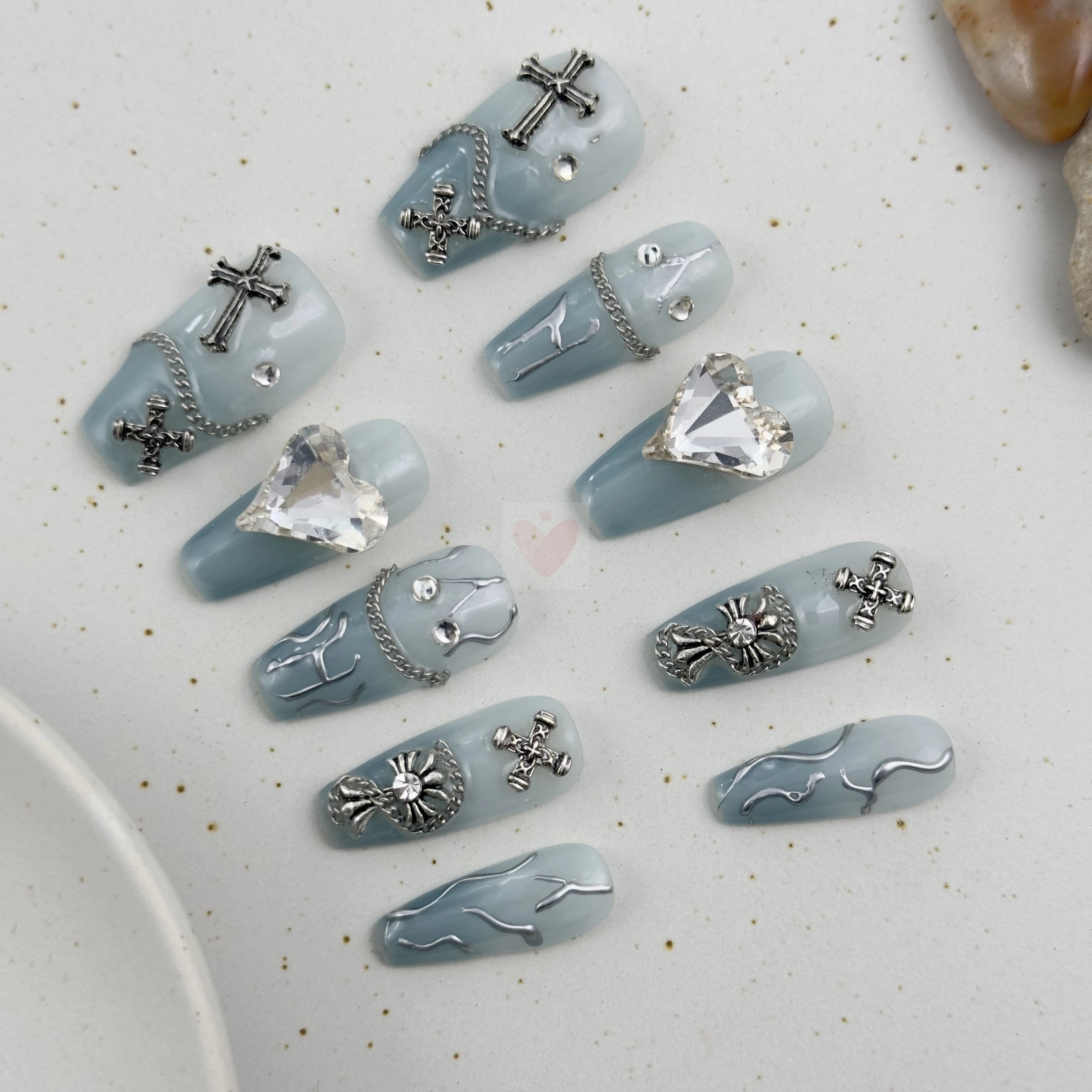 Serene Hearts - Dress For Nails - Press On Nails