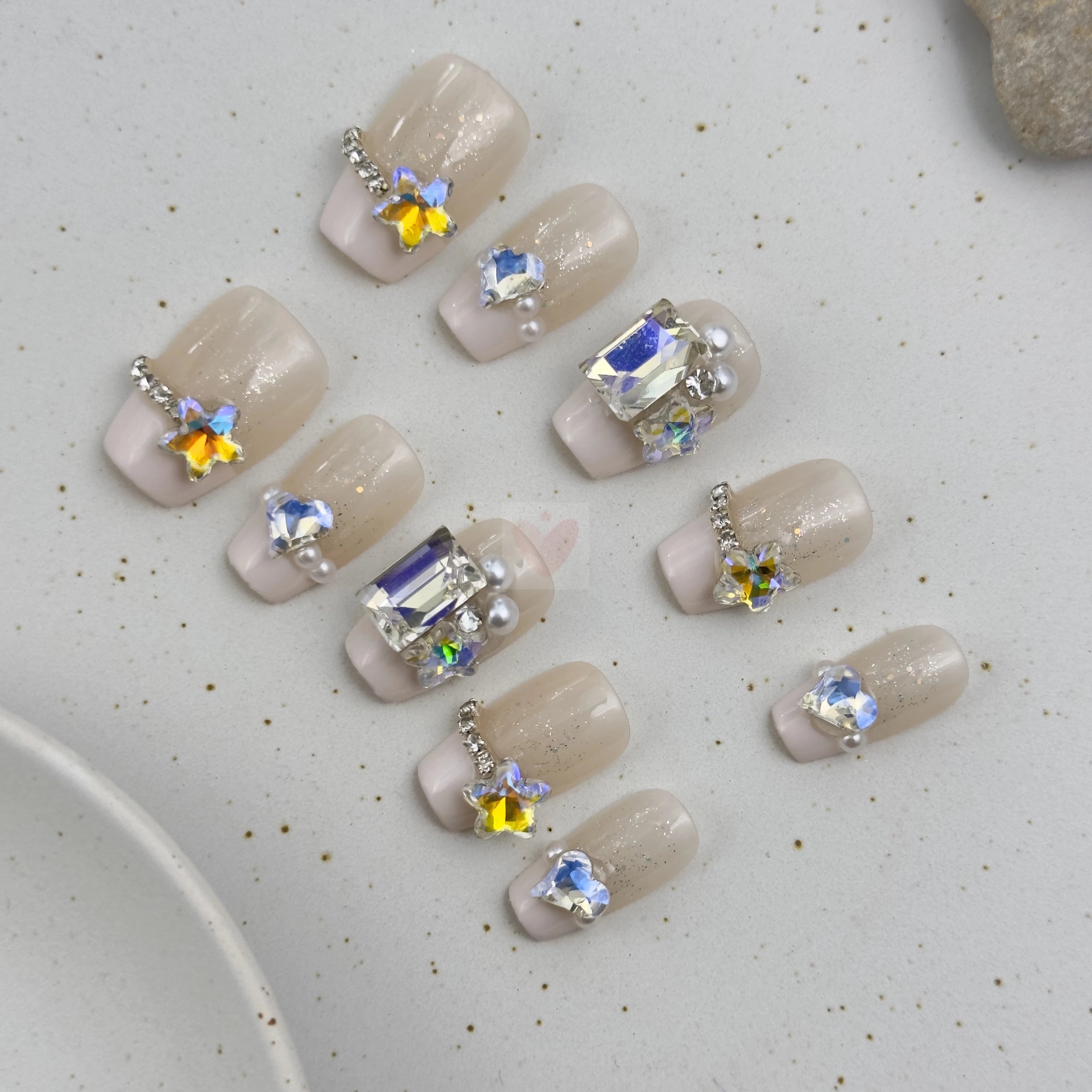 Nude Romance - Dress For Nails - Press On Nails