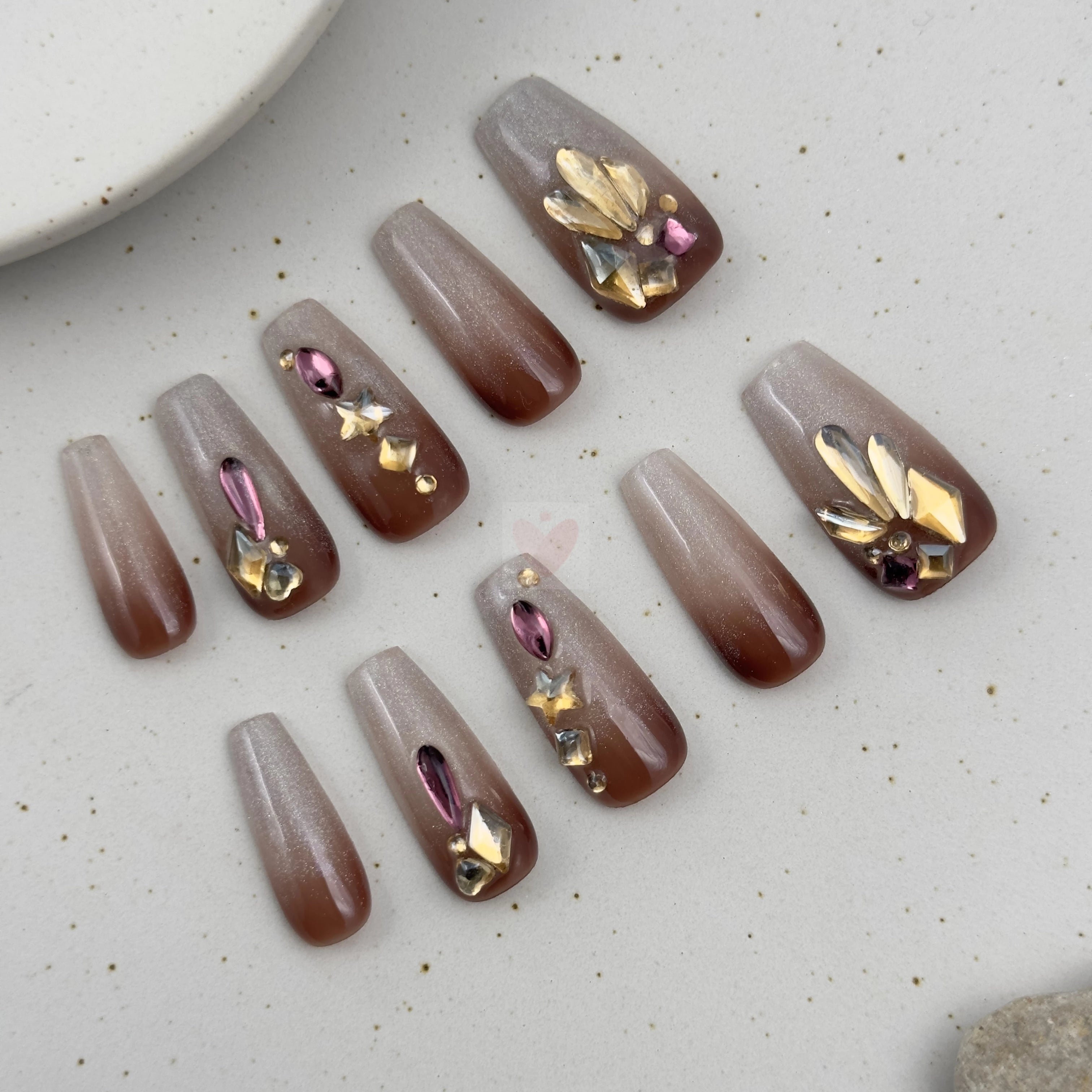 Cats Eye Elegance - Dress For Nails - Press On Nails