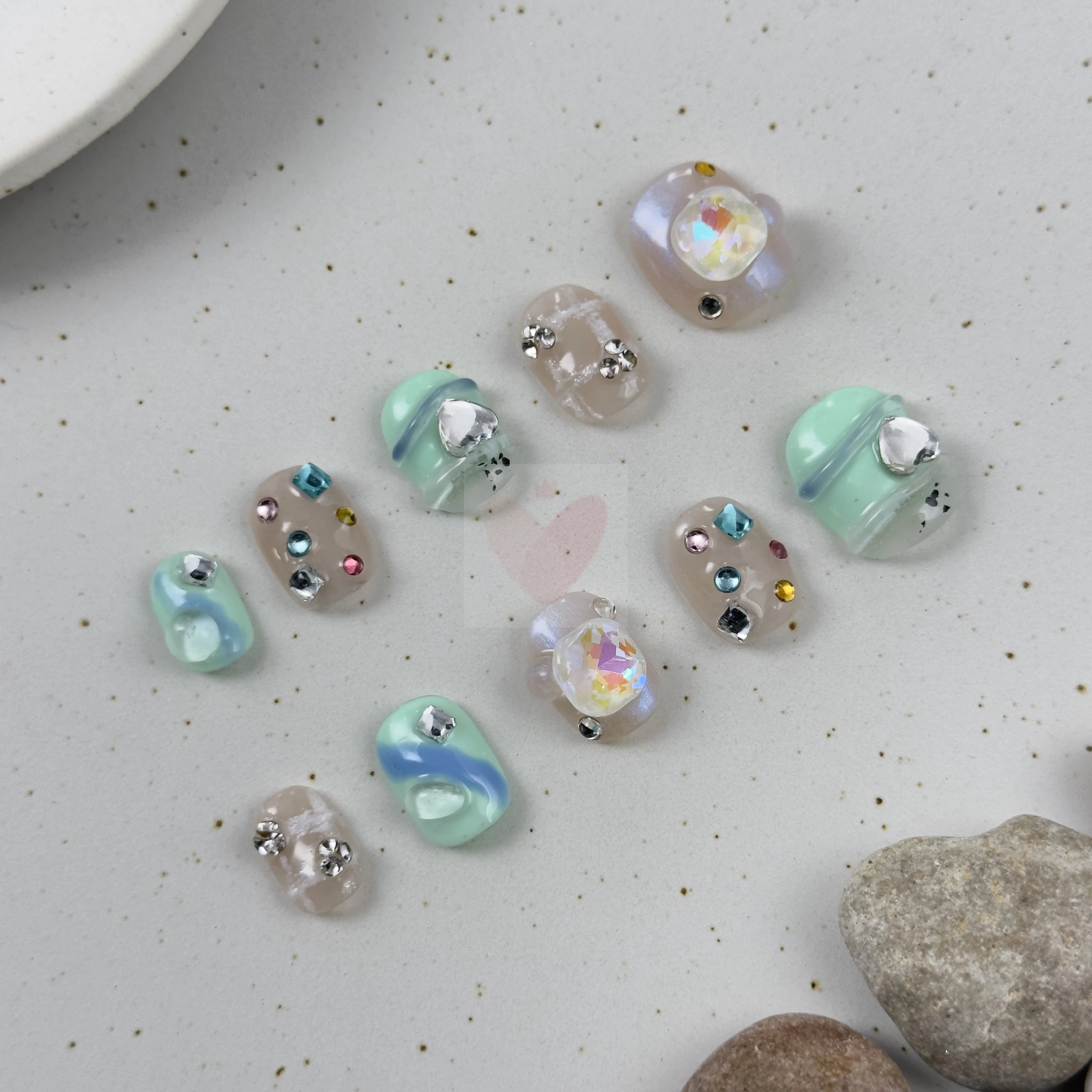 Jewel Delight - Dress For Nails - Press On Nails