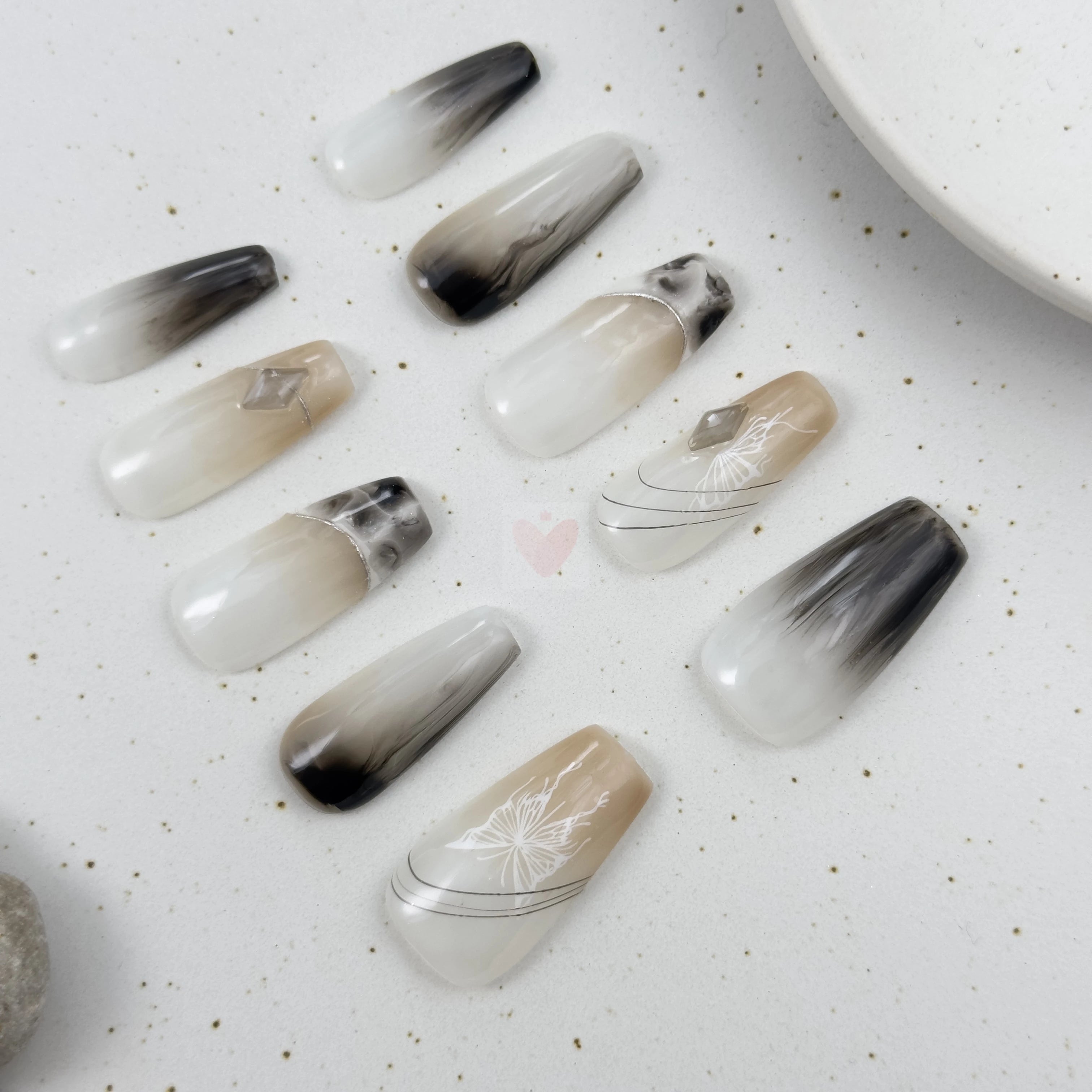 Elegant Monochrome - Dress For Nails - Press On Nails