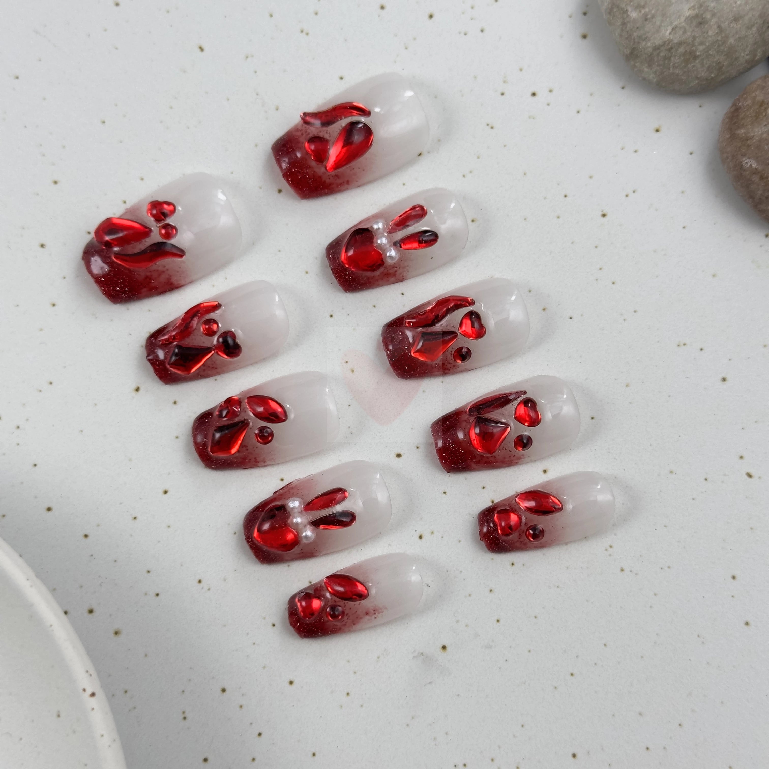 Ruby Rabbit Glam - Dress For Nails - Press On Nails