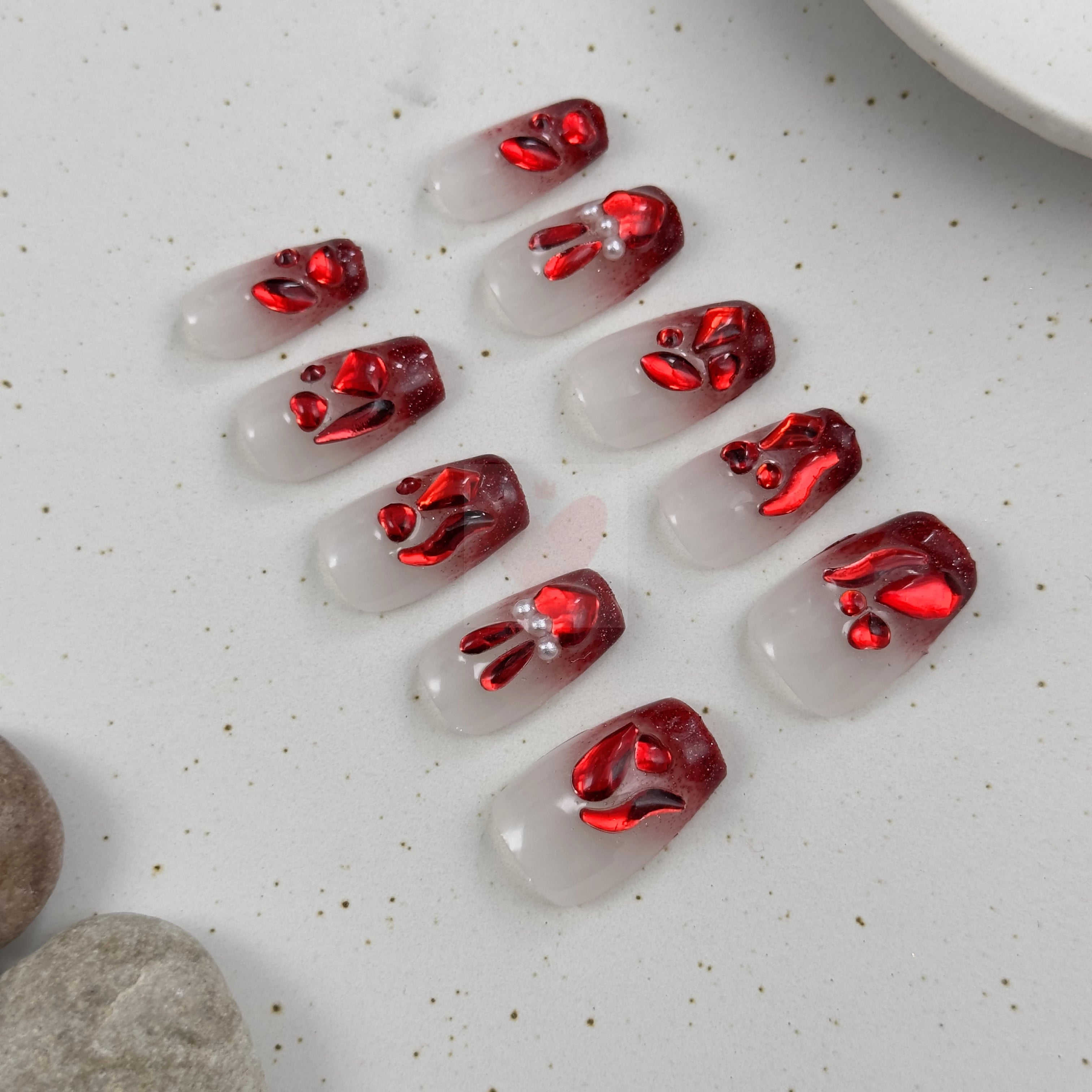 Ruby Rabbit Glam - Dress For Nails - Press On Nails