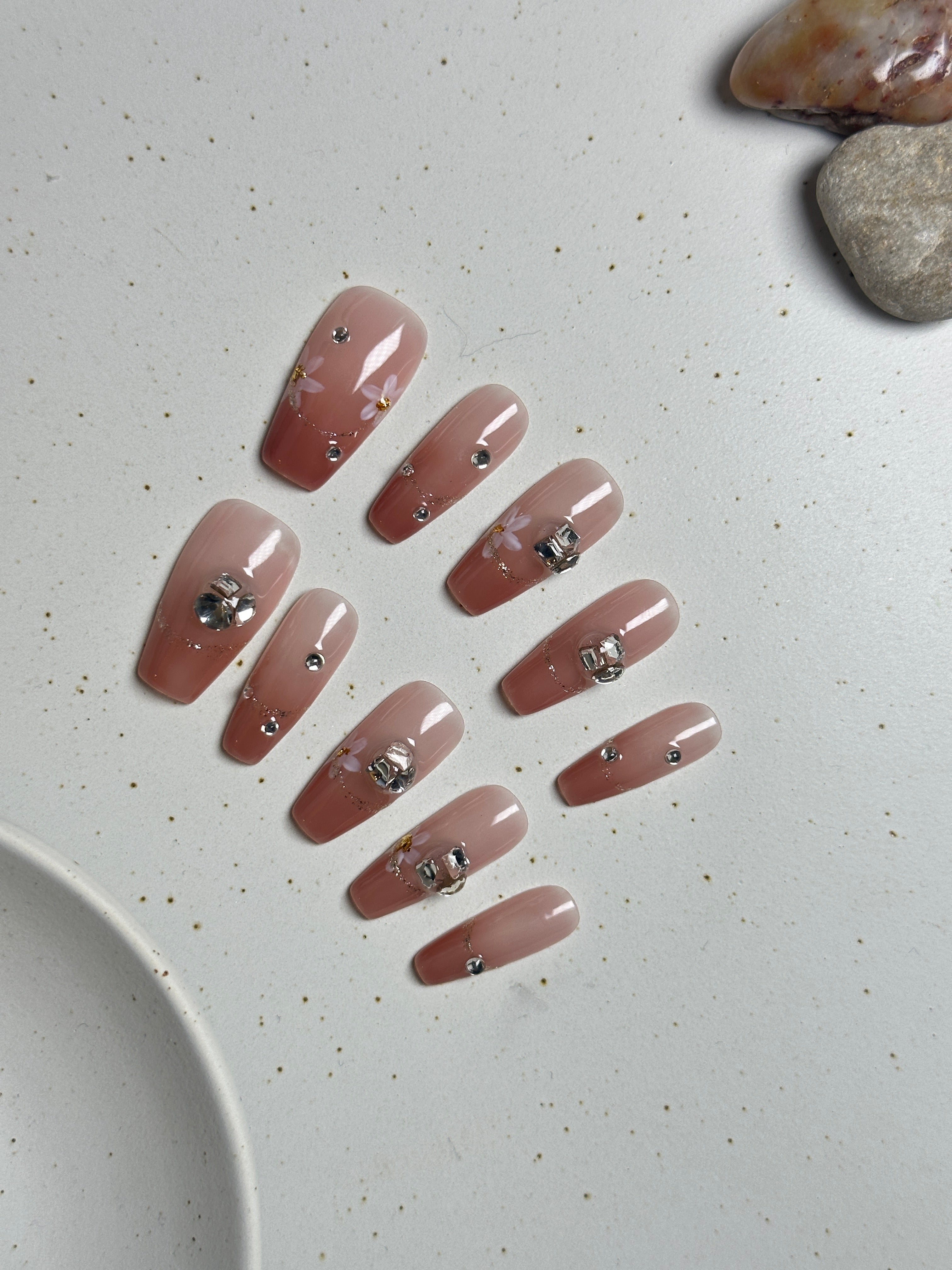 Blooming Beauty - Dress For Nails - Press On Nails