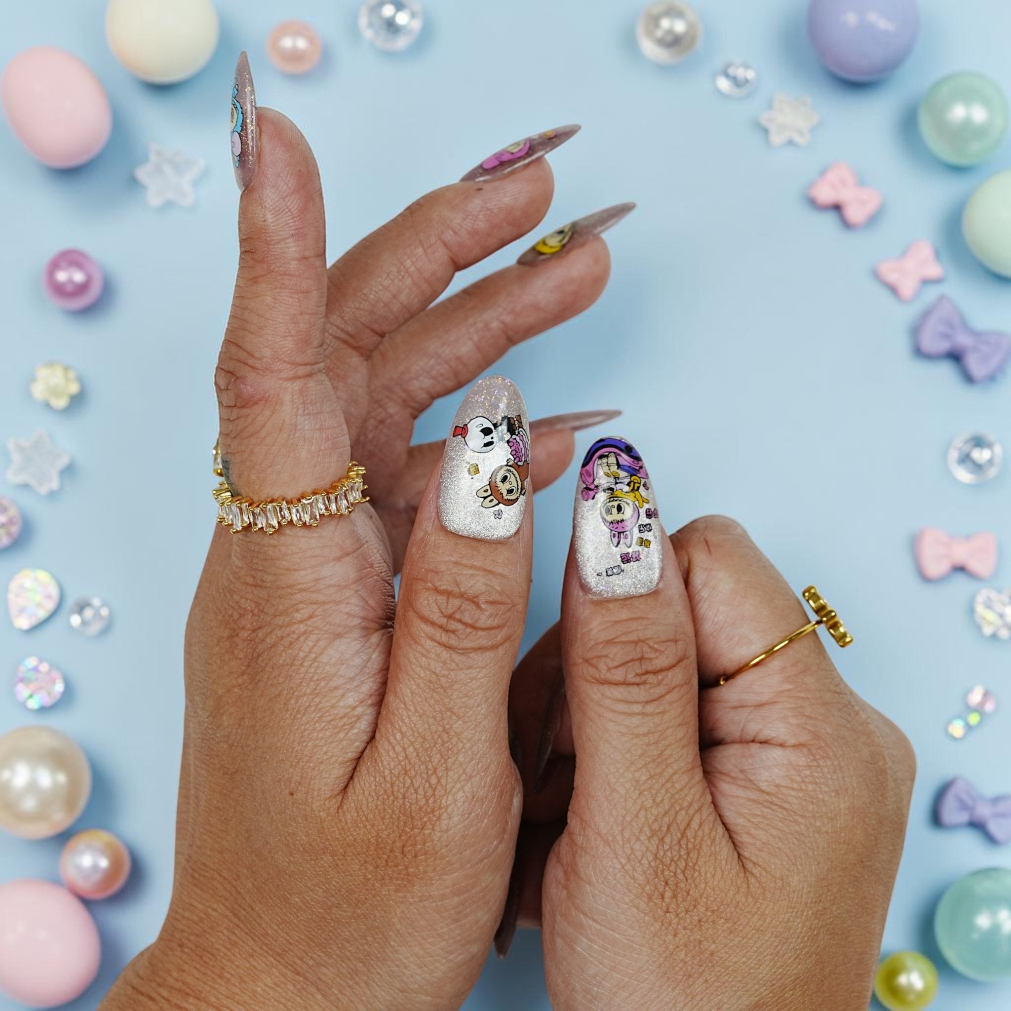 DSC00013 sparkly glitter cute character press on nails with kawaii friends