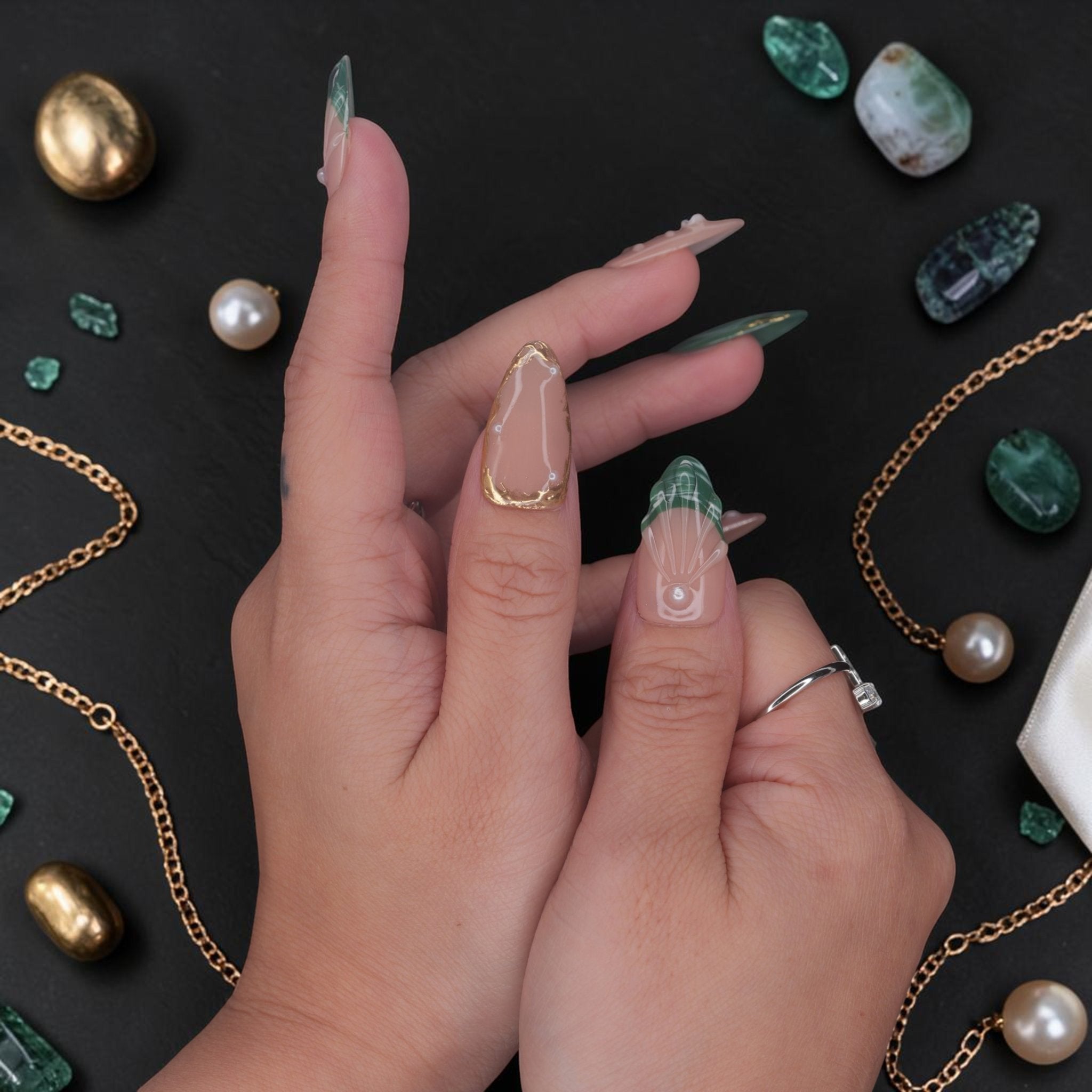 Emerald Press On Nails