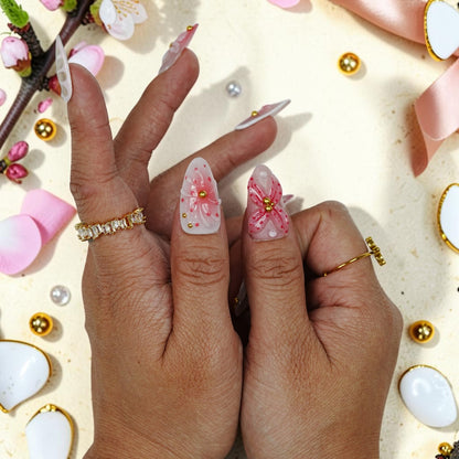 DSC00032 close up of sculpted 3D flowers and gold beads on fairy press on nails