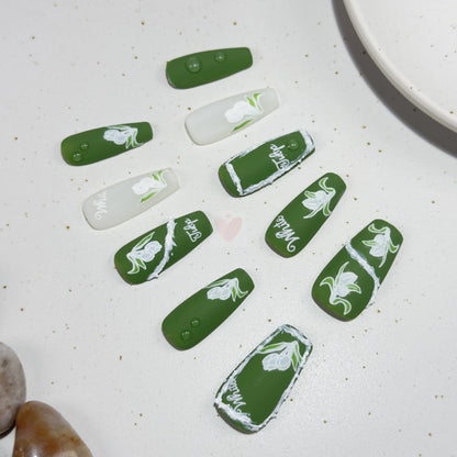 Tulip Blooms - Dress For Nails - Press On Nails