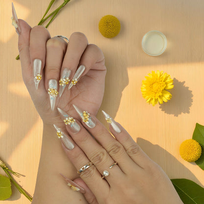 Moonlit cat eye press on nails with high gloss jelly finish and veil detailing